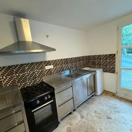 14474 Location Saisonniere Bas De Dans Un Domaine Prive Prestigieux * Les Adrets-de-l'Esterel